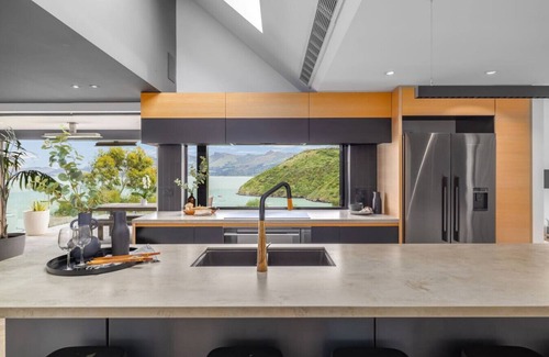 Christchurch District Casa | Hidden Paradise in Christchurch