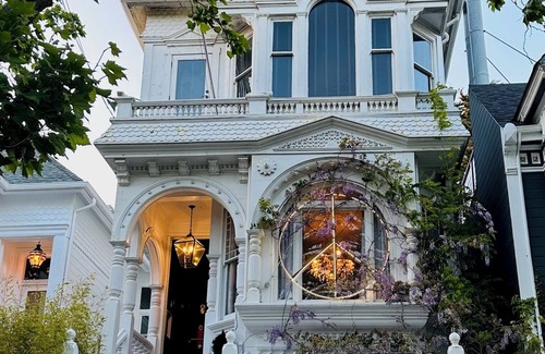 North of the Panhandle Apartamento | Hidden Peaceful Victorian Studio Nest
