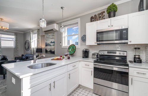 Nashville Casa | Hidden Pearl-3 Units-Private Patios-Near Broadway