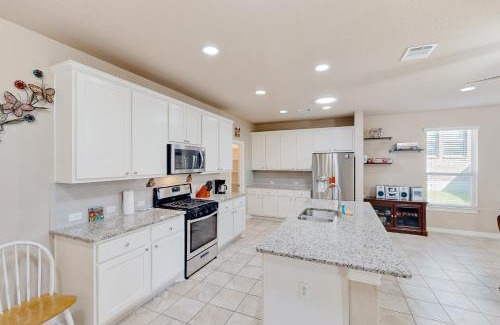 Scenic Oaks Casa | Hidden Springs Oasis