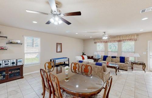 Scenic Oaks Casa | Hidden Springs Oasis