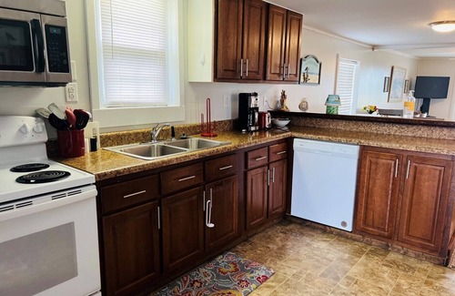Holden Beach Casa | Gran propiedad frente al mar con piscina privada.
