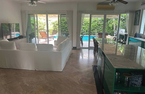 Nong Kae Villa | Villa Oasis escondida con piscina privada a 2 km de la playa