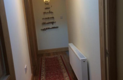 Dunfanaghy Apartamento | Hidden village centre first floor apartment at Market Square