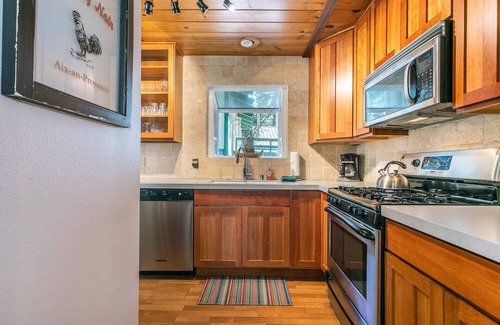 Sunnyside Casa | Hidden Willow - Tahoe Park 2 BR - a pie de playa privada y restaurantes