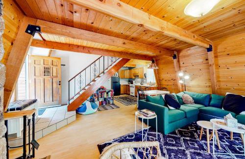 Crestline Casa | Hidden Wonder