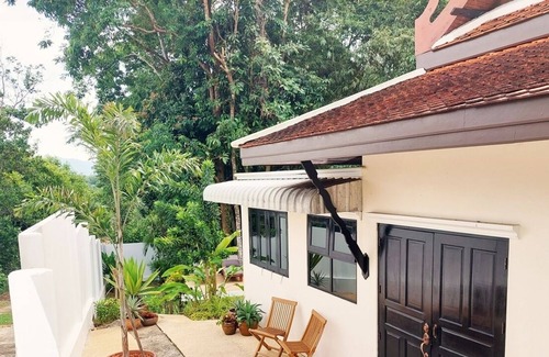 Thai Mueang Casa | Esconda bungalows de lujo en la jungla, piscina privada, WIFI gratuito