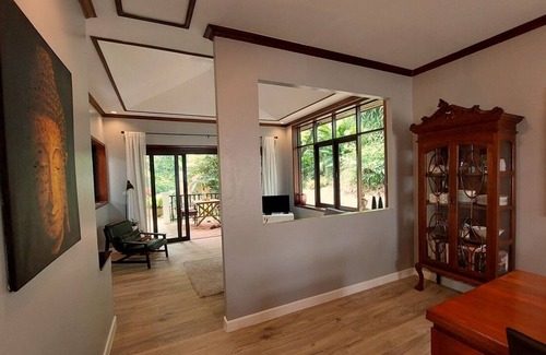 Thai Mueang Casa | Esconda bungalows de lujo en la jungla, piscina privada, WIFI gratuito