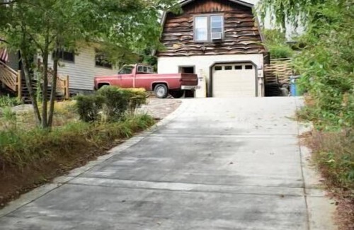 Asheville Casa | Hideaway Cabin in the City!
