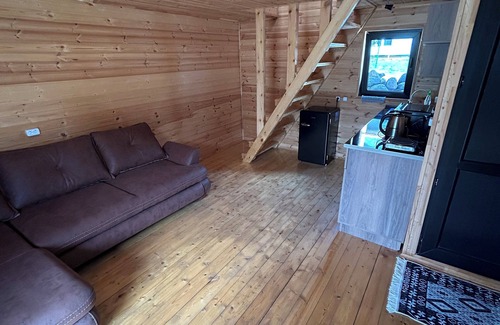Stepantsminda Chalet De Esquí | Hideaway Kazbegi Grey Chalet