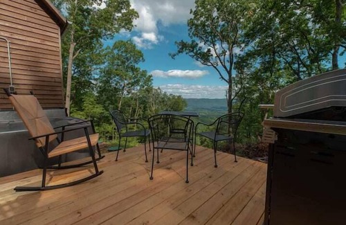 Rileyville Casa | Hideaway Mountain Cabin