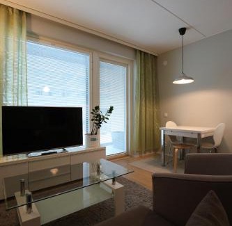 Tapiola Apartamento | Hieno yksiö Tapiolan urheilupuistossa.