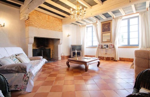 Eauze Casa | Higat