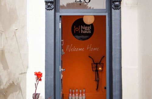 Cotham Apartamento | higgihaus 7 Bed Sleeps up to 18 Big Groups