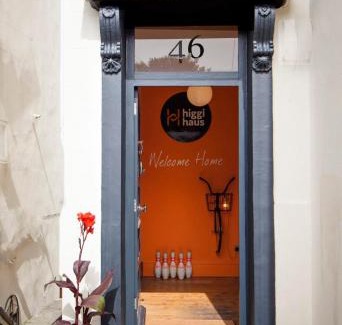 Bristol Casa | higgihaus 5 Bed Sleeps up to 14 Big Groups Best Location