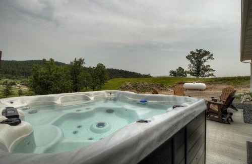 Deadwood Casa | High Country Pool House