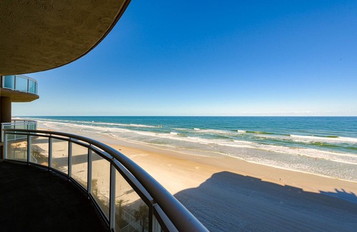Daytona Beach Condominio | High End Lux Condo With Oceanfront Massive Balcony