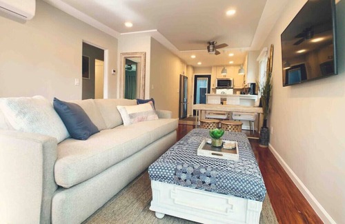 South Mission Beach Condominio | RECIENTEMENTE REMODELADO de 2 dormitorios de lujo en Mission Beach