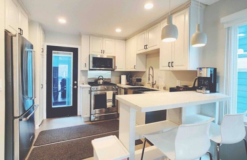 South Mission Beach Condominio | RECIENTEMENTE REMODELADO de 2 dormitorios de lujo en Mission Beach
