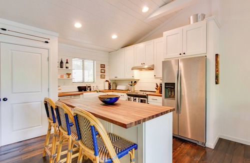 Sapphire Casa | High-End Sapphire Retreat on Fairfield Lake!