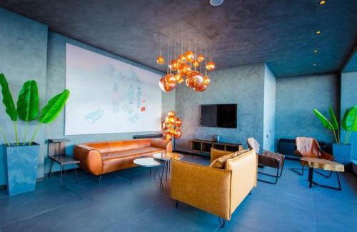 Kazbegi Apartamento | High-End Ski Resort Studio Marshall Gudauri