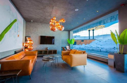 Kazbegi Apartamento | High-End Ski Resort Studio Marshall Gudauri