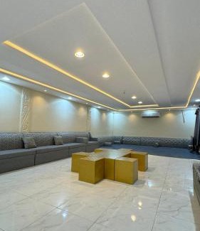 Al Kharj Casa | High garden