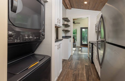 Robbinsville Cabaña | High Hollow Cottage: Modern Tiny Home with Hot Tub and Fire Pit