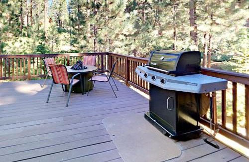 Montgomery Estates Casa | High Meadow Escape