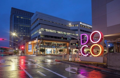 Downtown Sacramento Apartamento | High-Rise and Luxury Suite: Cozy + Central