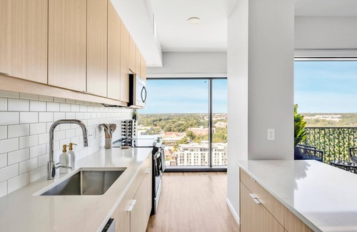 Glenwood South Apartamento | High-rise Apt Raleigh Free Parking Sunset View 2