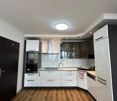 Krc Apartamento | High rise cozy 2BRD flat