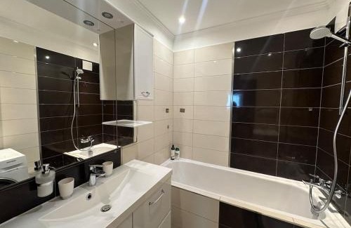 Krc Apartamento | High rise cozy 2BRD flat