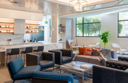 Historic Core Apartamento | High-rise Luxury 2-bedroom apartment in the heart of the amazing DTLA