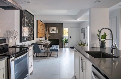 Oak Lawn Casa | High-Spec Opulent Townhouse in Oak Lawn