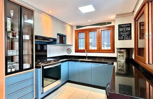 Mariscal Casa | High Standard House with 5 Suites