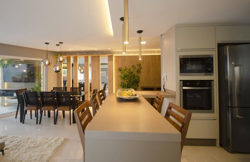 Bombas Apartamento | High standard apartment facing Bombas beach with heated outdoor pool