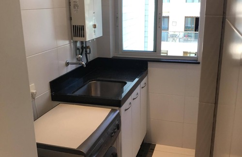 Centro Apartamento | Apartamento de alto estándar con 3 apartamentos de 30 metros de la Praia do Forte