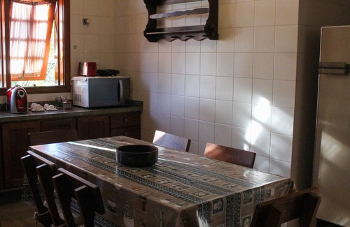 Colinas Capivari Casa | High standard /Casa Suíça de Campos