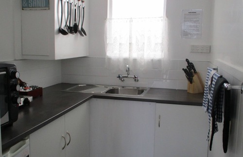 Picton Hotel | High Street Living Motel
