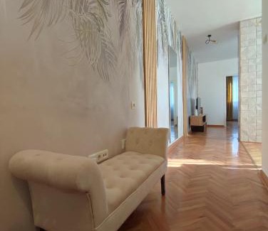 Kraljevo Apartamento | High T