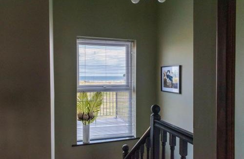 Redcar Casa | High Tide