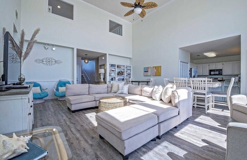 Southpointe Casa | High Tide Your Gulf Fornt Fort Morgan Retreat by Prickett Properties