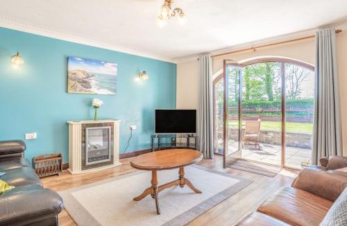 Haverfordwest Casa | Highbury