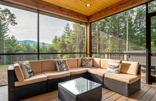 Nebo Casa | Higher Ground at Lake James