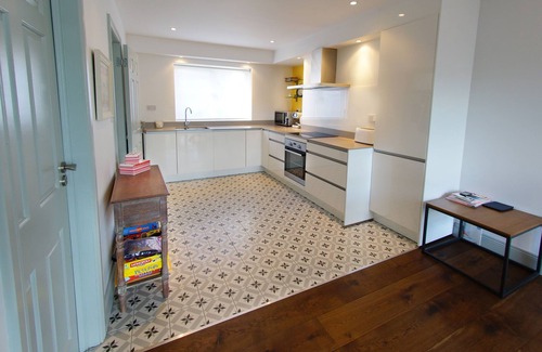 Kinsale Casa | Higher O'Connell 2, Kinsale, Co. Cork