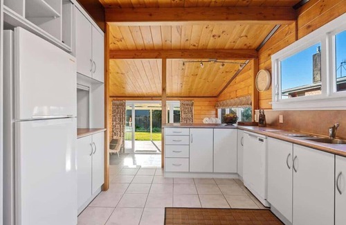 Lynmore Casa | Highfield Ride | Next to the Forest with Spa Pool