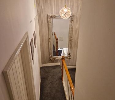 Sheffield Casa | Highfields Living - All Rooms Ensuite- Free Wifi- Free Local Parking