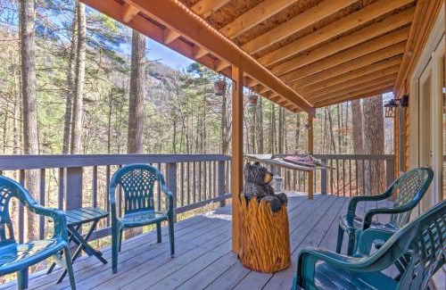 Cashiers Casa | Highlands Cabin with Forest Views Less Than 4 Mi to Cashiers