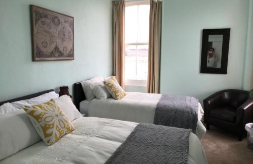 Weston-super-Mare Casa | Highlea Guest House